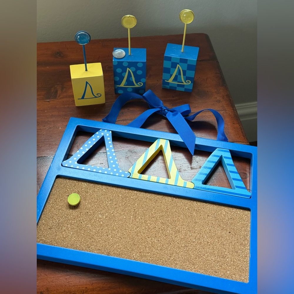 Delta Delta Delta Cork Board and Photo Blocks Set